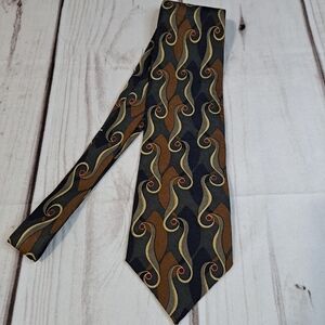 Ziggurat Mulberry Neck Brown Red Geometric Silk Multicolor Tie